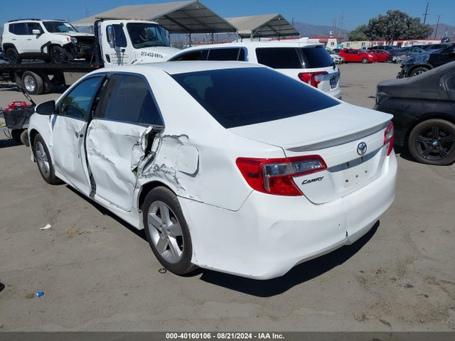 Toyota CAMRY SE 2014 4T1BF1FK5EU816851 Image 3