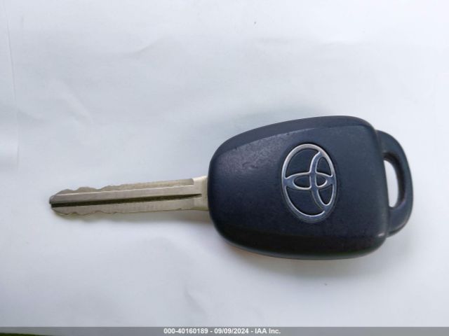 5YFBURHEXFP365267 Toyota COROLLA L