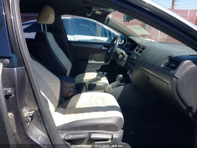 3VWD17AJ8GM229612 Volkswagen Jetta 1.8t Sport