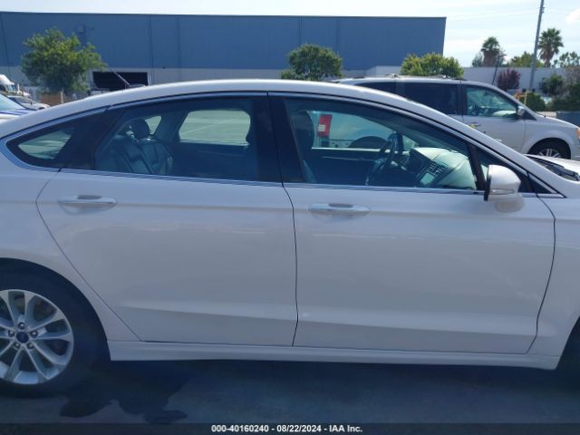 3FA6P0SU1KR216860 Ford Fusion Energi Titanium
