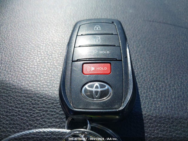 Toyota Corolla Cross Xle 2023 7MUDAAAG3PV066281 Image 11