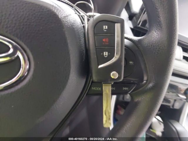 2T3G1RFVXMC210546 Toyota RAV4 LE