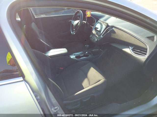 Chevrolet MALIBU LT 2018 1G1ZD5ST0JF143506 Image 5