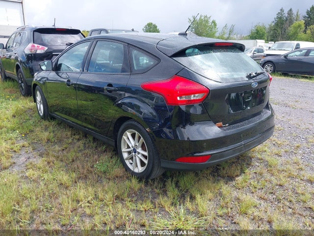 Ford FOCUS SE 2015 1FADP3K24FL277003 Image 3