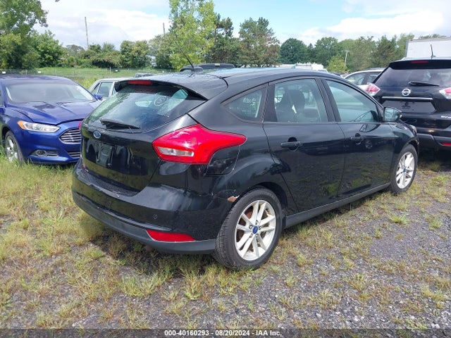 Ford FOCUS SE 2015 1FADP3K24FL277003 Image 4