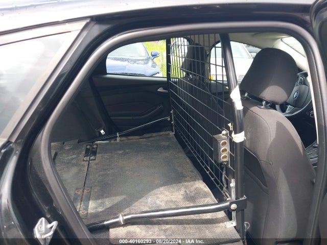 Ford FOCUS SE 2015 1FADP3K24FL277003 Image 8