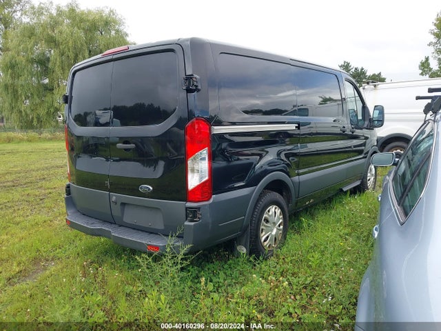 Ford Transit-150 2016 1FTYE1YM4GKA57821 Image 4
