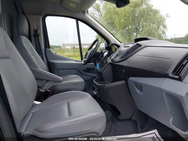 Ford Transit-150 2016 1FTYE1YM4GKA57821 Image 5