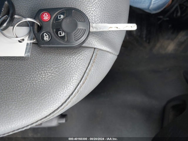 Ford Transit-150 2017 1FTYE9ZM8HKA61112 Image 11