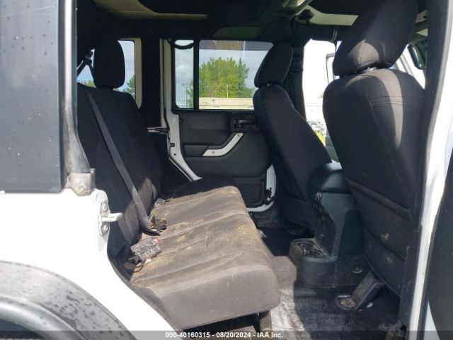 1C4BJWDG2HL738165 Jeep Wrangler Unlimited Sport 4x4