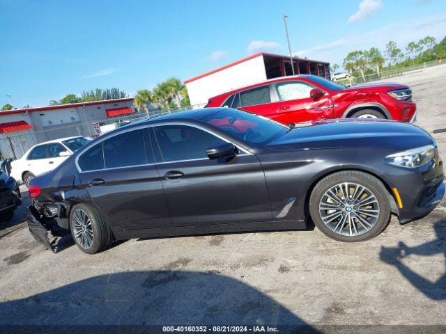 WBAJE5C57KWW22182 BMW 540I