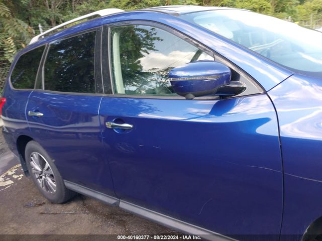 5N1DR2MN0JC606483 Nissan Pathfinder Sl