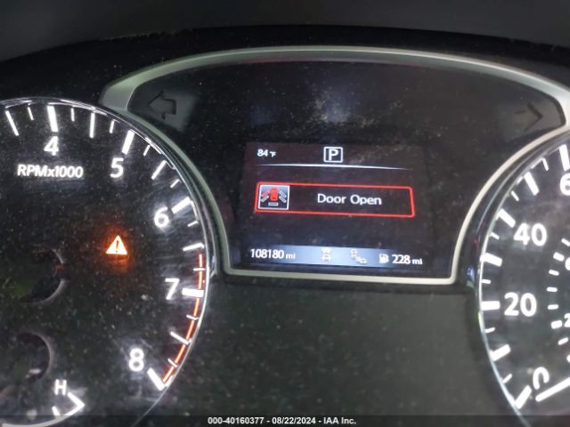 5N1DR2MN0JC606483 Nissan Pathfinder Sl
