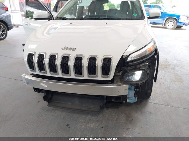 1C4PJLCB1HW502745 Jeep Cherokee Latitude Fwd