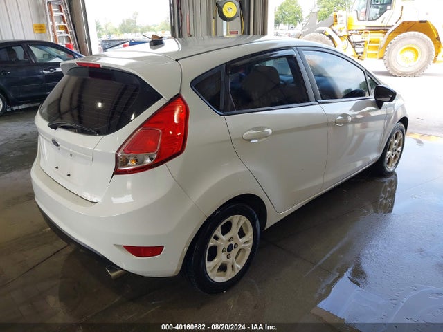 Ford FIESTA SE 2015 3FADP4EJ8FM108089 Image 4