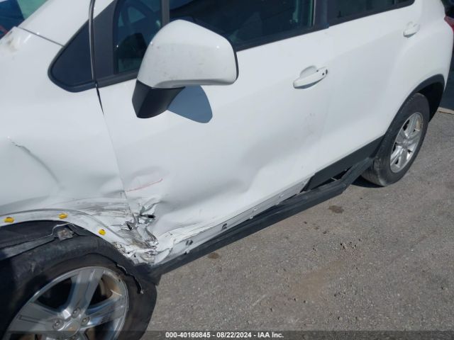 KL7CJPSM2NB547461 Chevrolet Trax Awd Lt