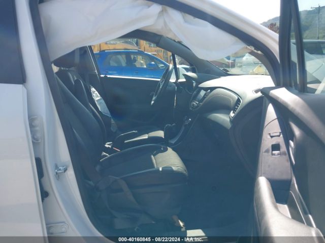 KL7CJPSM2NB547461 Chevrolet Trax Awd Lt