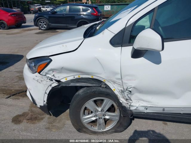 KL7CJPSM2NB547461 Chevrolet Trax Awd Lt