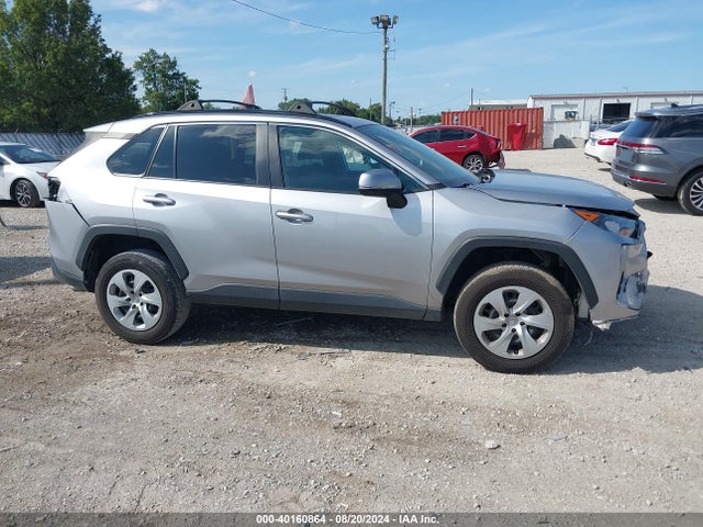 Toyota RAV4 LE 2019 2T3G1RFV3KC041371 Image 13