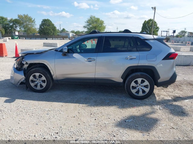 Toyota RAV4 LE 2019 2T3G1RFV3KC041371 Image 14