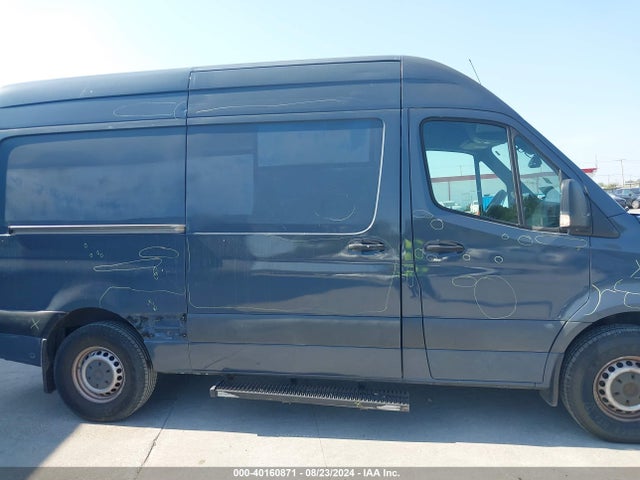WD4PF0CD4KP104972 Mercedes-Benz Sprinter 2500 High Roof V6/standard Roof V6
