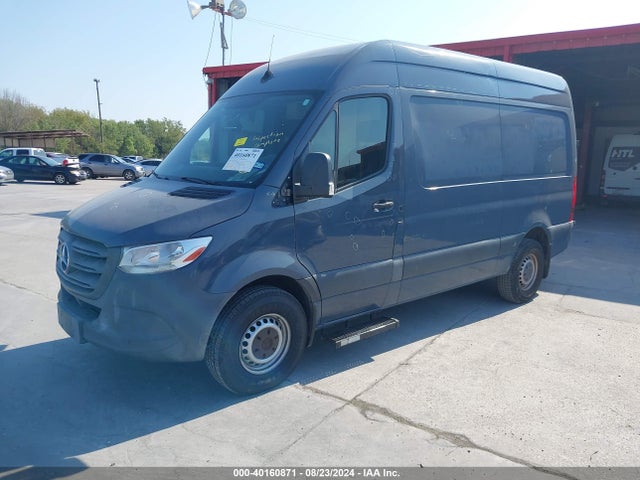 WD4PF0CD4KP104972 Mercedes-Benz Sprinter 2500 High Roof V6/standard Roof V6