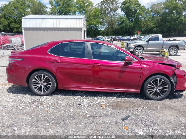 4T1B11HK9JU606050 Toyota CAMRY SE