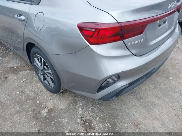 3KPF24AD7RE749640 KIA Forte Lxs