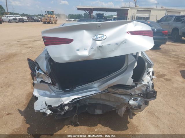 5NPD84LFXKH408223 Hyundai ELANTRA SEL