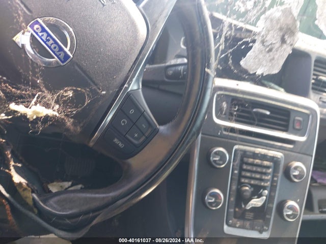 YV126MEC1F1206880 Volvo V60 T5 Premier Plus