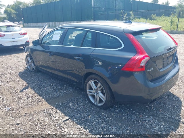 YV126MEC1F1206880 Volvo V60 T5 Premier Plus