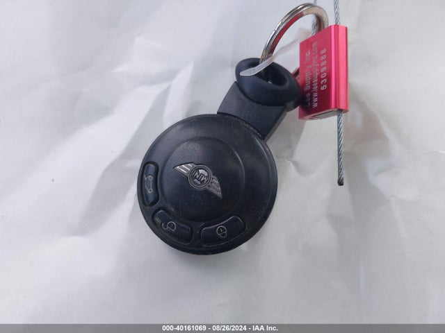 2007 MINI COOPER S WMWMF73547TT82832 Photo 10