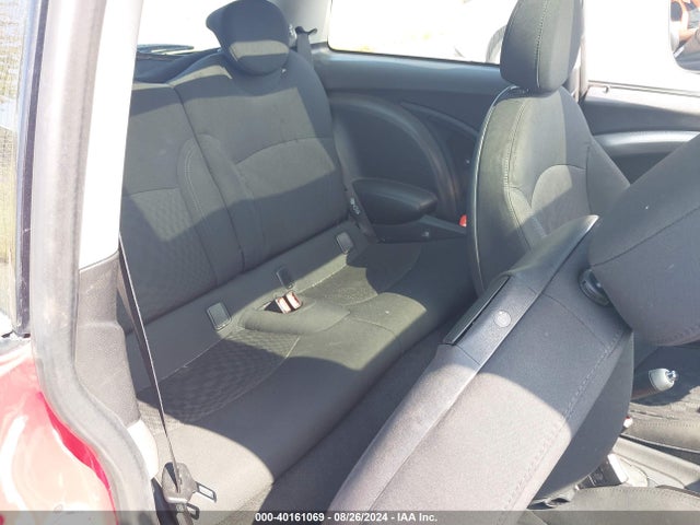 2007 MINI COOPER S WMWMF73547TT82832 Photo 7