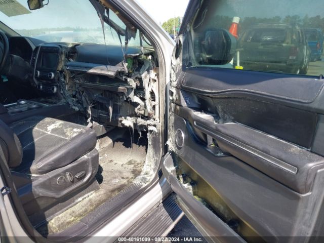 1FMJU1HT2JEA00367 Ford Expedition Xlt