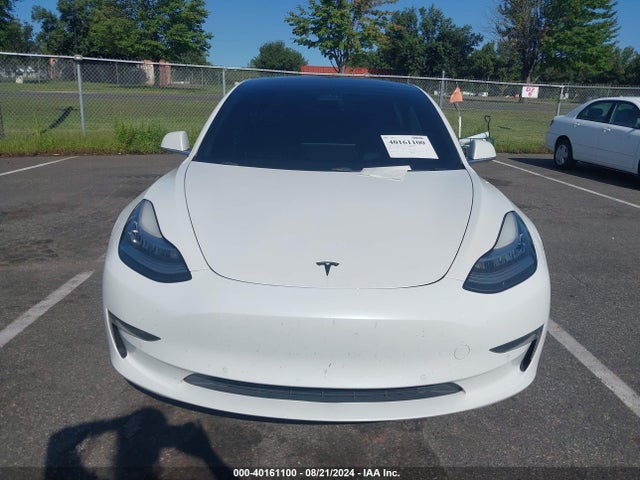 Tesla Model 3 Long Range/mid Range 2018 5YJ3E1EA7JF057207 Image 12