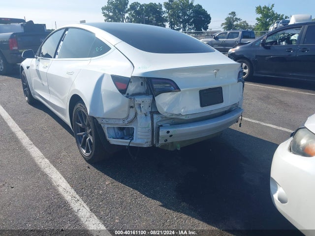 Tesla Model 3 Long Range/mid Range 2018 5YJ3E1EA7JF057207 Image 6