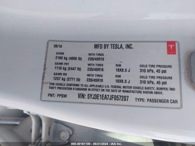 Tesla Model 3 Long Range/mid Range 2018 5YJ3E1EA7JF057207 Image 9