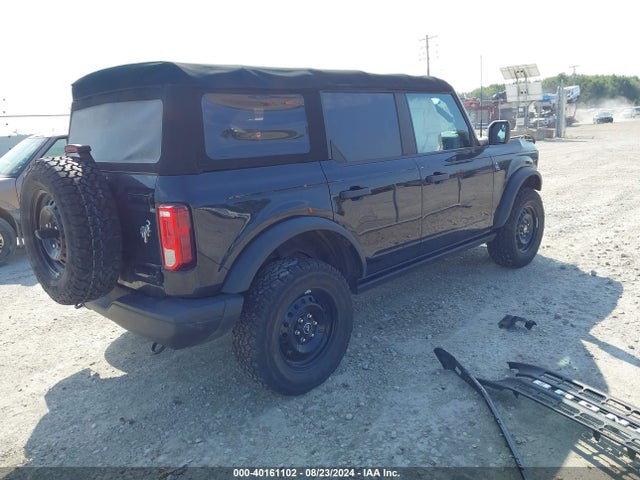 Ford Bronco Black Diamond 2021 1FMEE5BH5MLA61108 Image 4