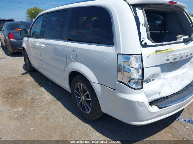 2C4RDGCG6HR813857 Dodge Grand Caravan Sxt