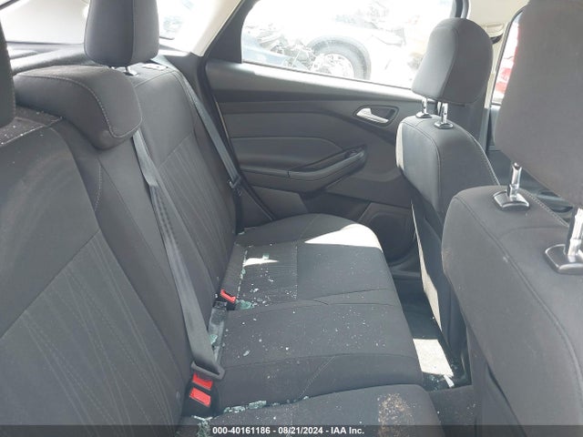 Ford FOCUS SE 2016 1FADP3K23GL406589 Image 8