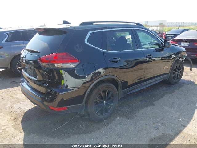 Nissan ROGUE SV 2017 5N1AT2MT9HC756279 Image 4