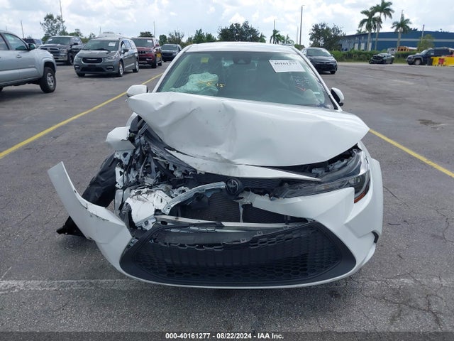 Toyota COROLLA LE 2022 5YFEPMAEXNP331314 Image 12