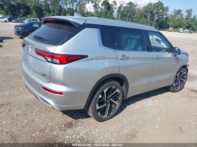 2022 MITSUBISHI OUTLANDER JA4J4VA8XNZ084447 Photo 3