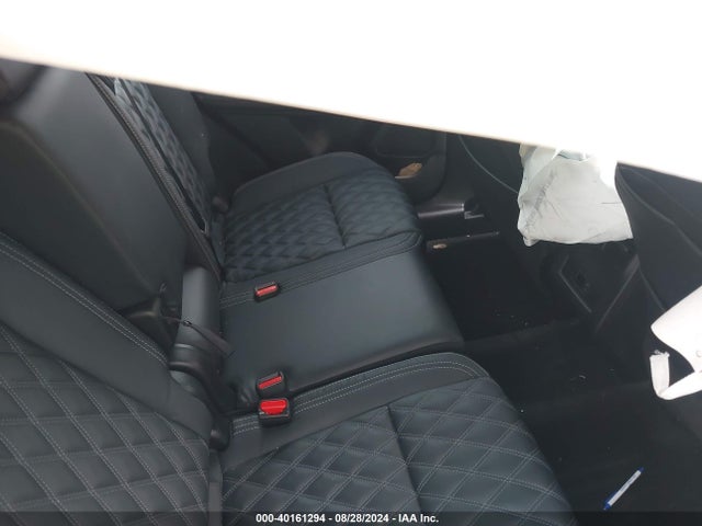 2022 MITSUBISHI OUTLANDER JA4J4VA8XNZ084447 Photo 7