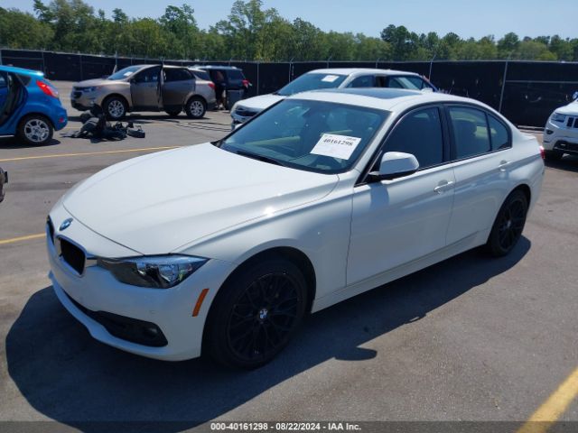WBA8A9C52GK618976 BMW 320i