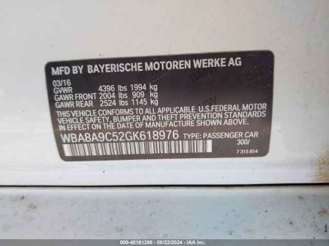 WBA8A9C52GK618976 BMW 320i