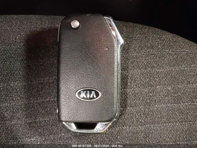 KNDJ23AU0L7713560 KIA SOUL S
