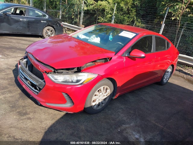 Hyundai ELANTRA SE 2018 5NPD74LF0JH264585 Image 2