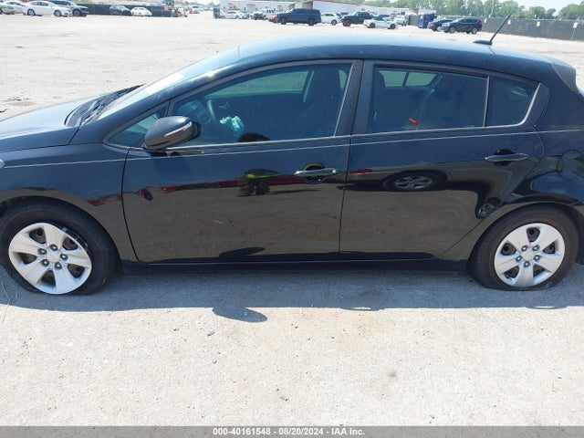 KIA FORTE LX 2017 KNAFK5A8XH5712050 Image 12