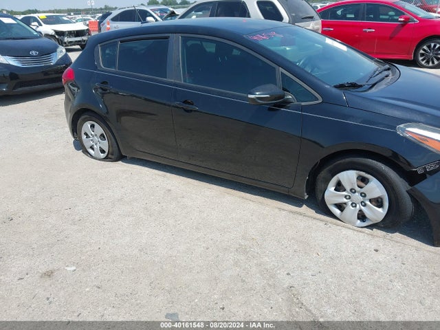 KIA FORTE LX 2017 KNAFK5A8XH5712050 Image 13